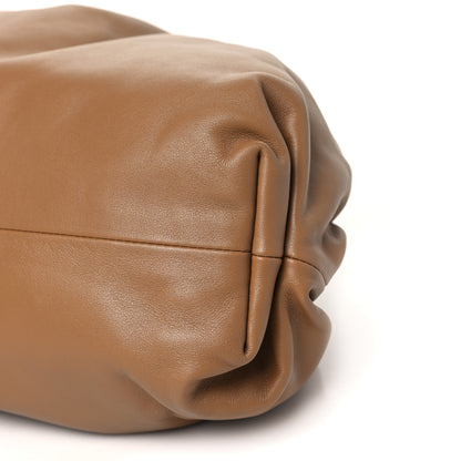 Bottega Veneta Smooth Butter Calf The Pouch Oversized Clutch Cammello 10 of 10
