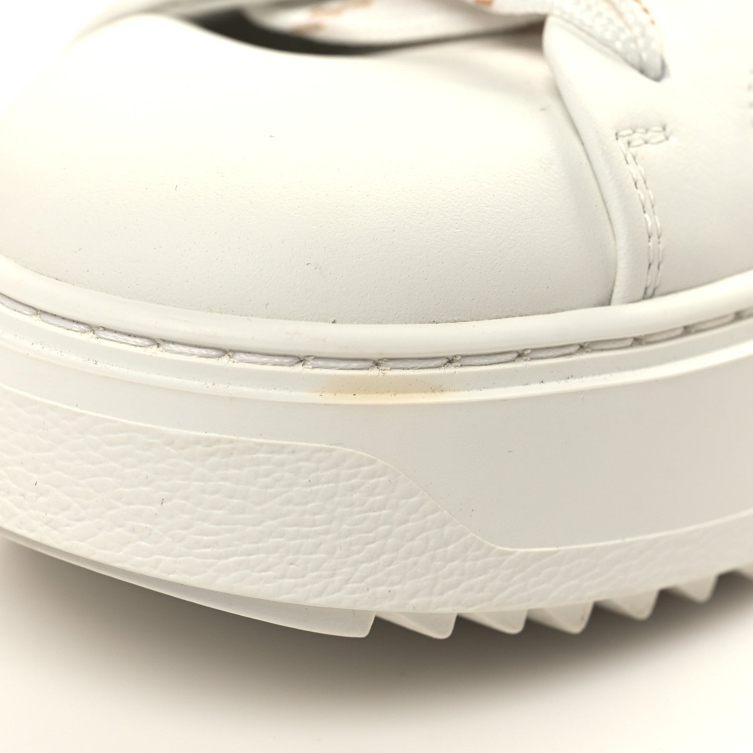 Louis Vuitton Lambskin Embossed Monogram Time Out Sneakers 38 White Natural 10 of 10