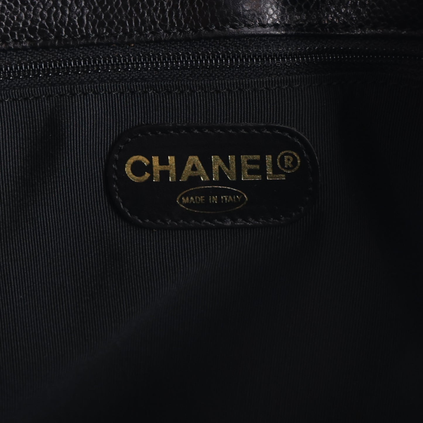 Caviar CC Tote Black