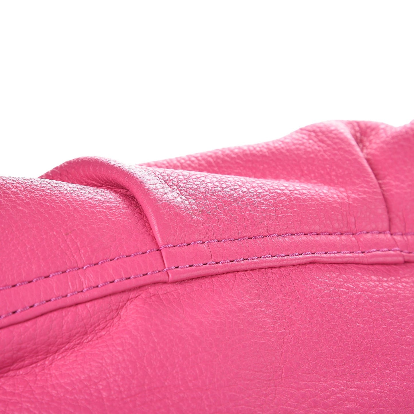 MARC by Pebbled Leather Classic Q Lil Ukita Crossbody Pink