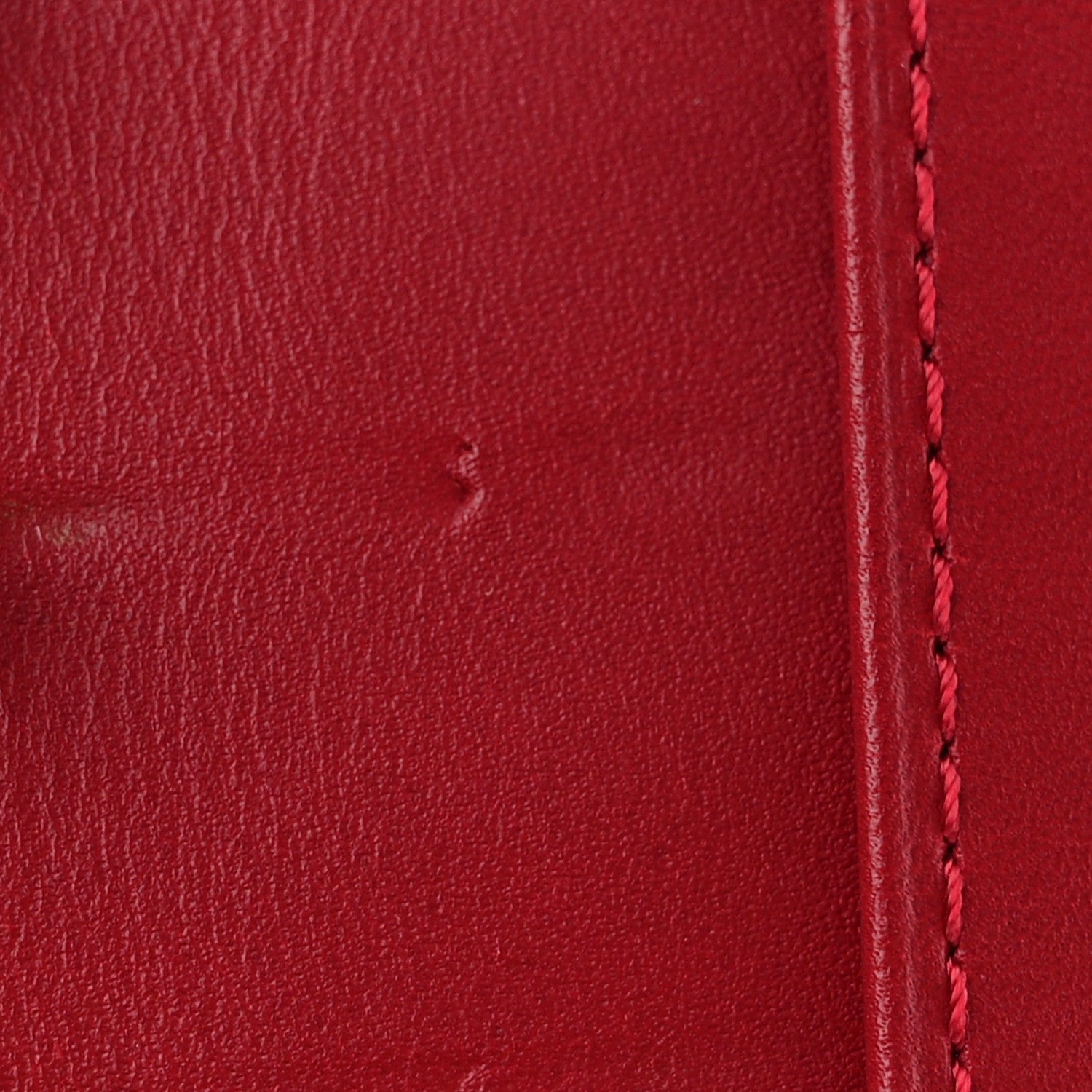 Louis Vuitton Vernis Small Ring Agenda Cover Pomme D'Amour 9 of 9