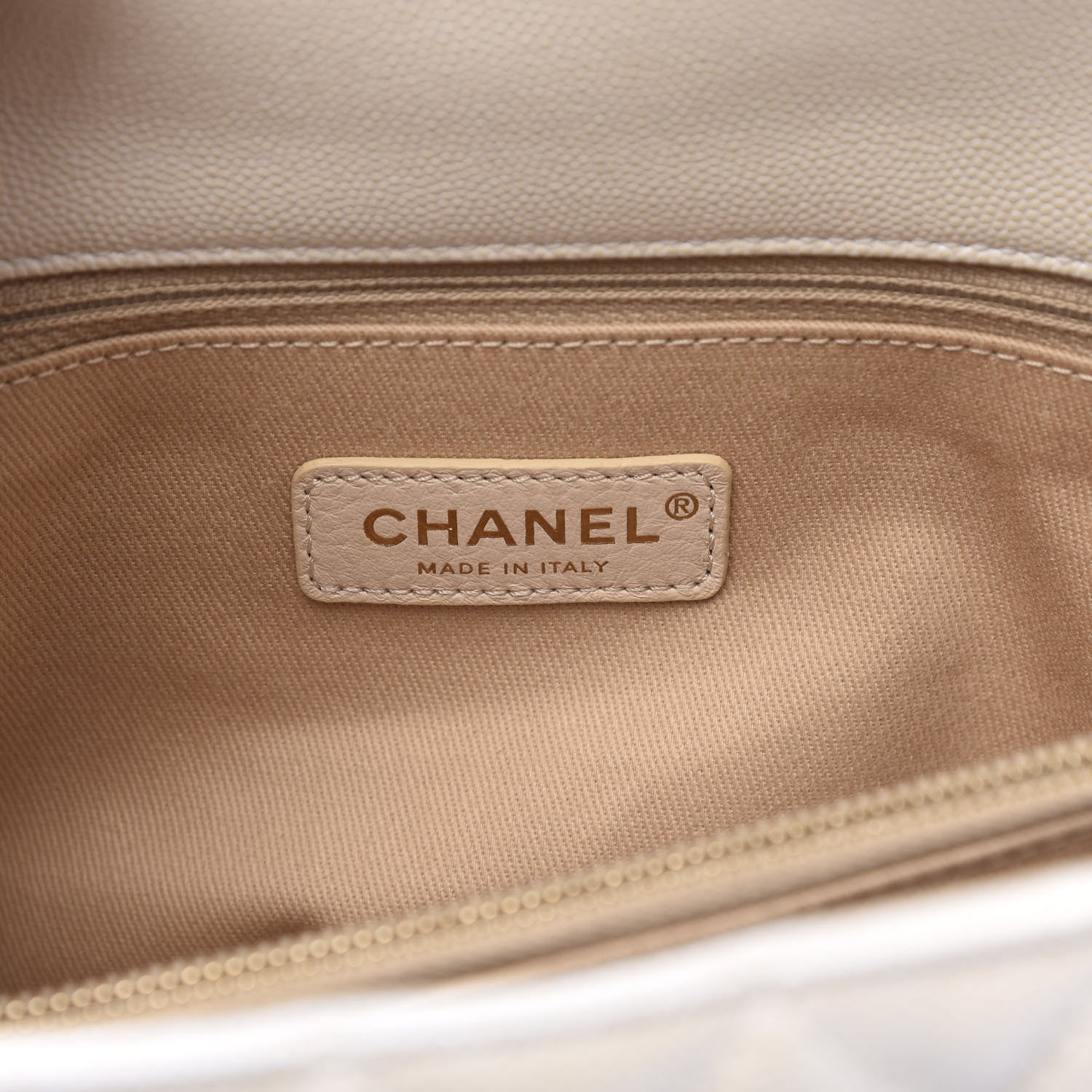 Chanel Iridescent Caviar Quilted Small Coco Handle Flap White 6 of 11