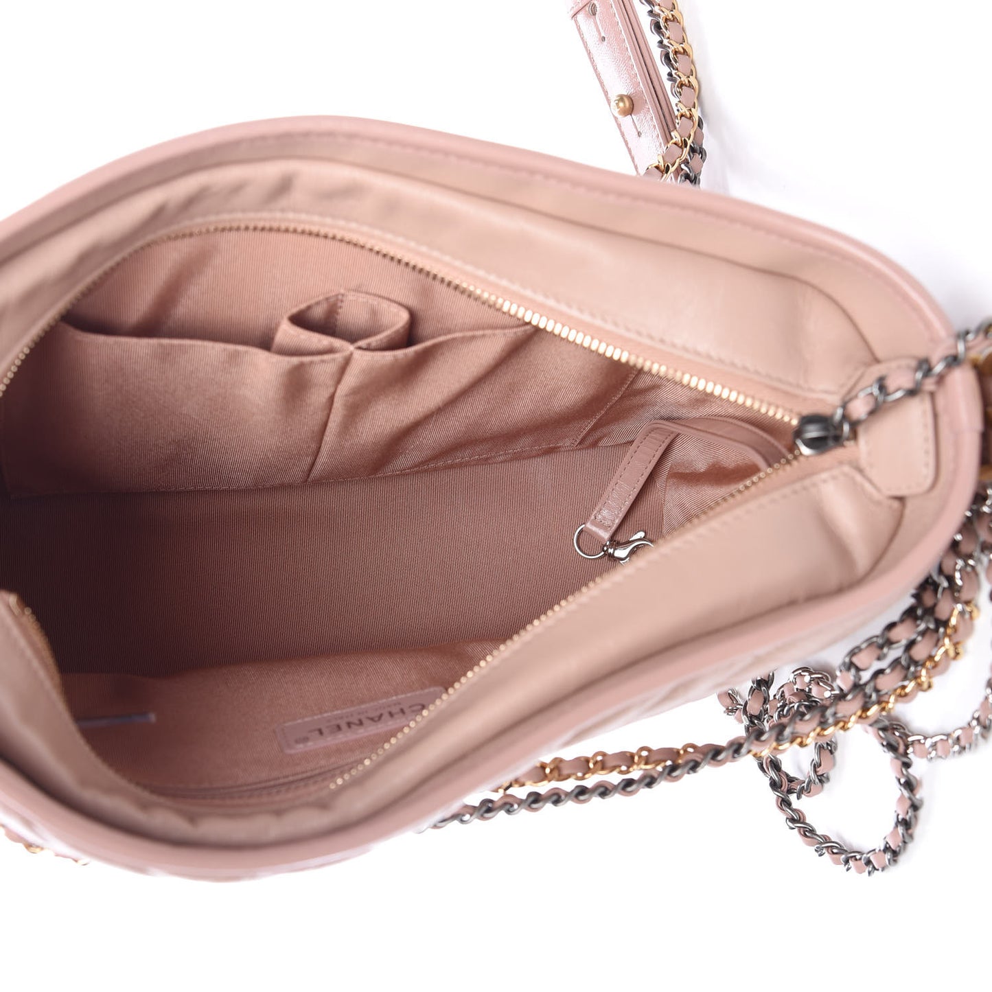 Aged Calfskin Chevron Quilted Medium Gabrielle Hobo Pink