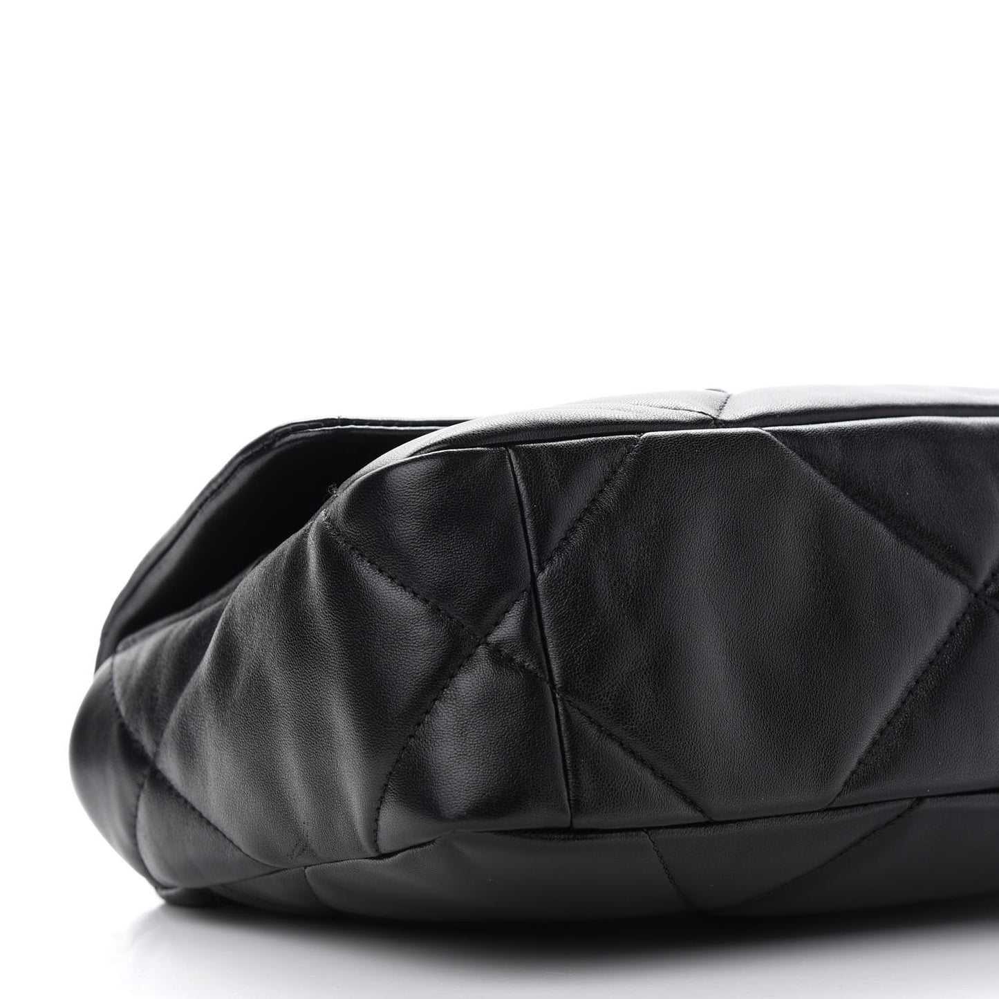 Lambskin Quilted Medium Chanel 19 Flap Black