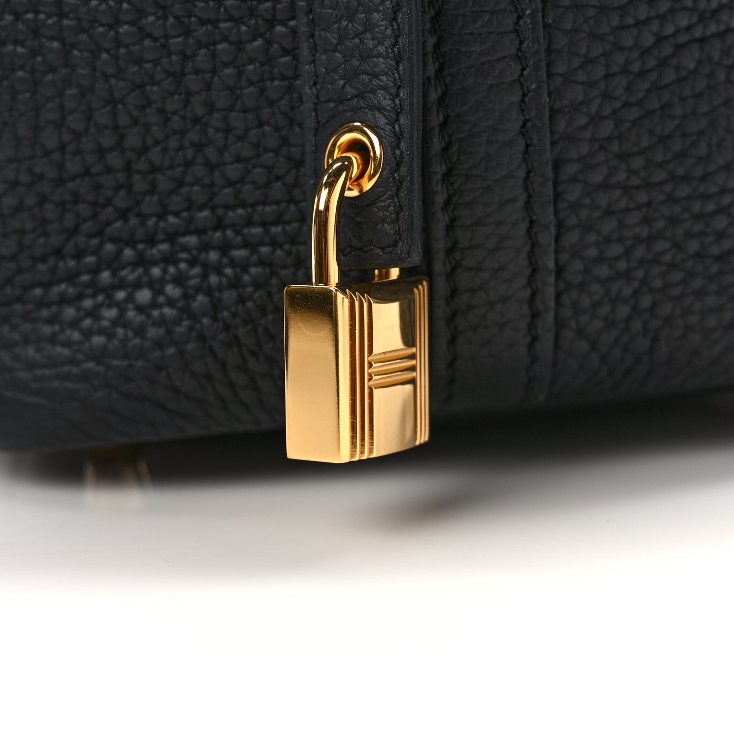 Hermes Taurillon Clemence Picotin Lock 18 PM Black 9 of 9