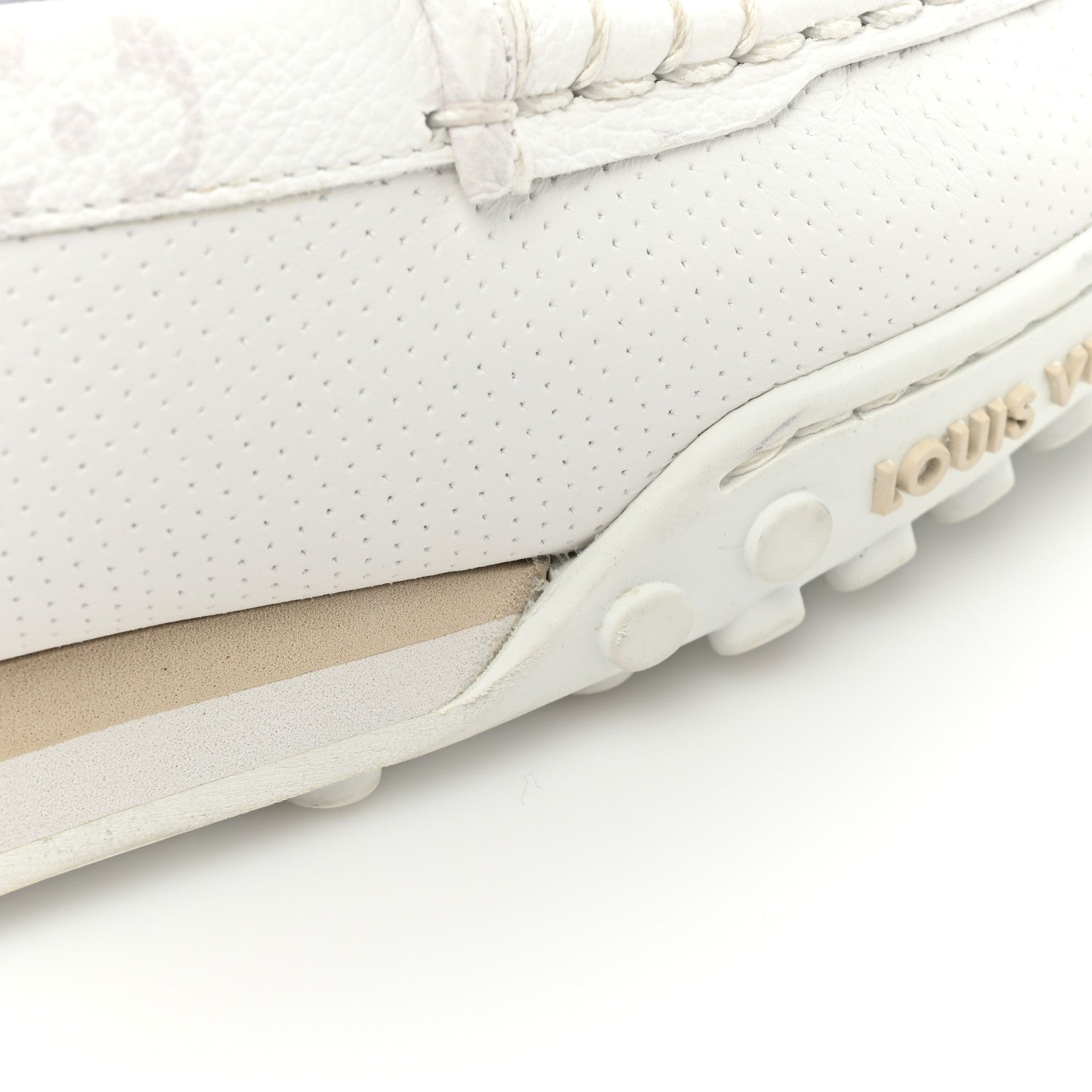 Louis Vuitton Perforated Calfskin Monogram Mens LV Racer Mocassin Loafers 8.5 White 11 of 12