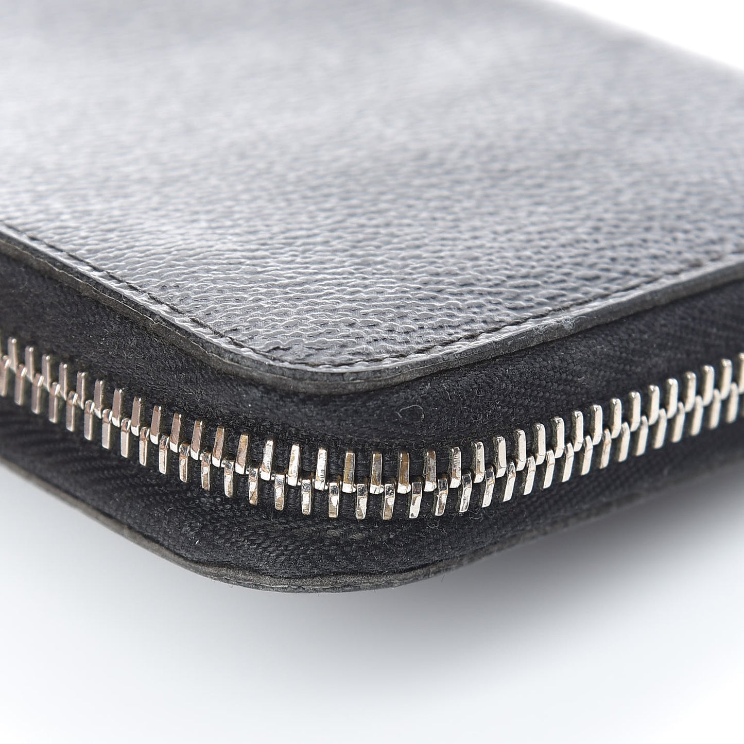 Damier Graphite Zippy Wallet Vertical