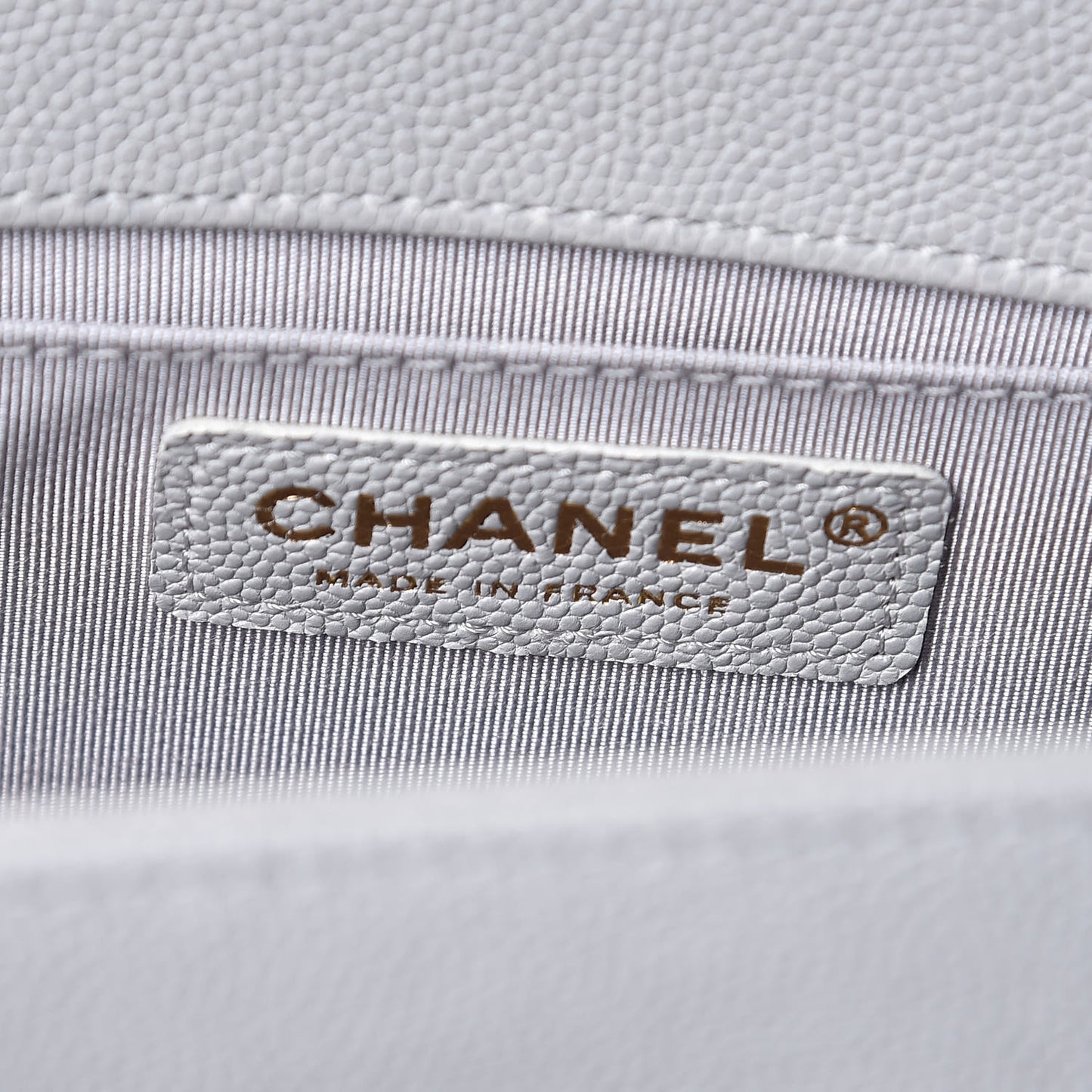 Caviar Quilted Medium Boy Flap Grey