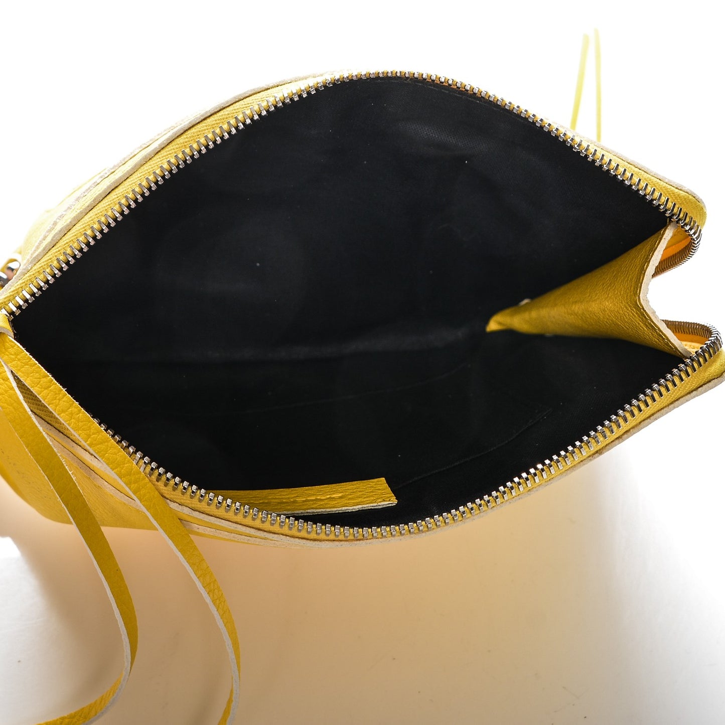 Agneau Arena Classic Hardware Small Pouch Jaune Soleil