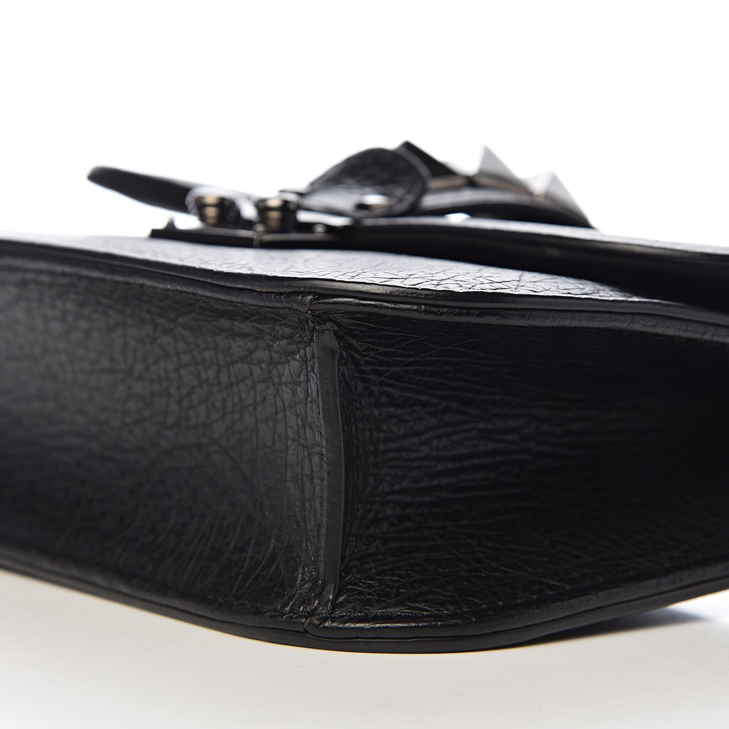 Pebbled Calfskin Small Glam Lock Rockstud Flap Black