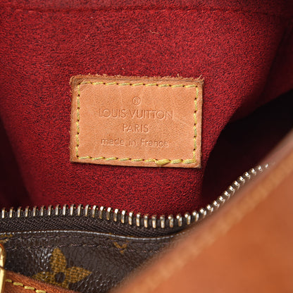 Louis Vuitton Monogram Croissant MM 6 of 11