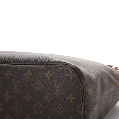 Louis Vuitton Monogram Neverfull MM 17 of 18
