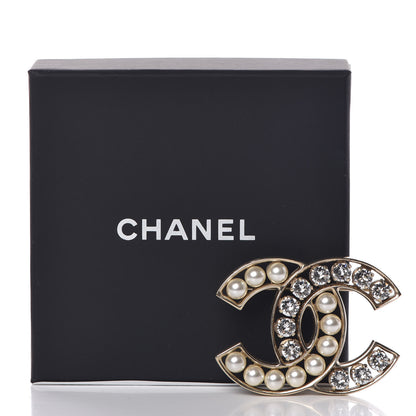 Chanel Pearl Crystal CC Brooch Gold 5 of 5