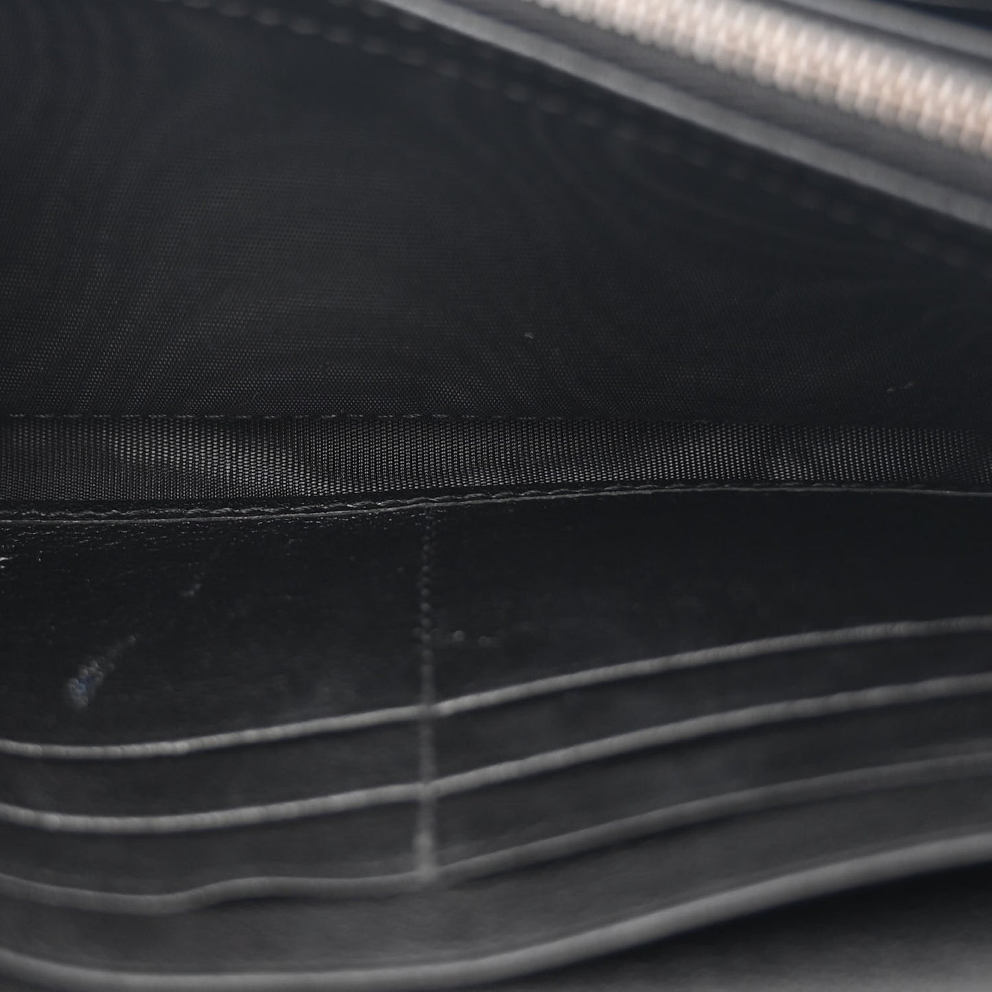 Wonka Grain Calfskin Diana Chain Wallet Black