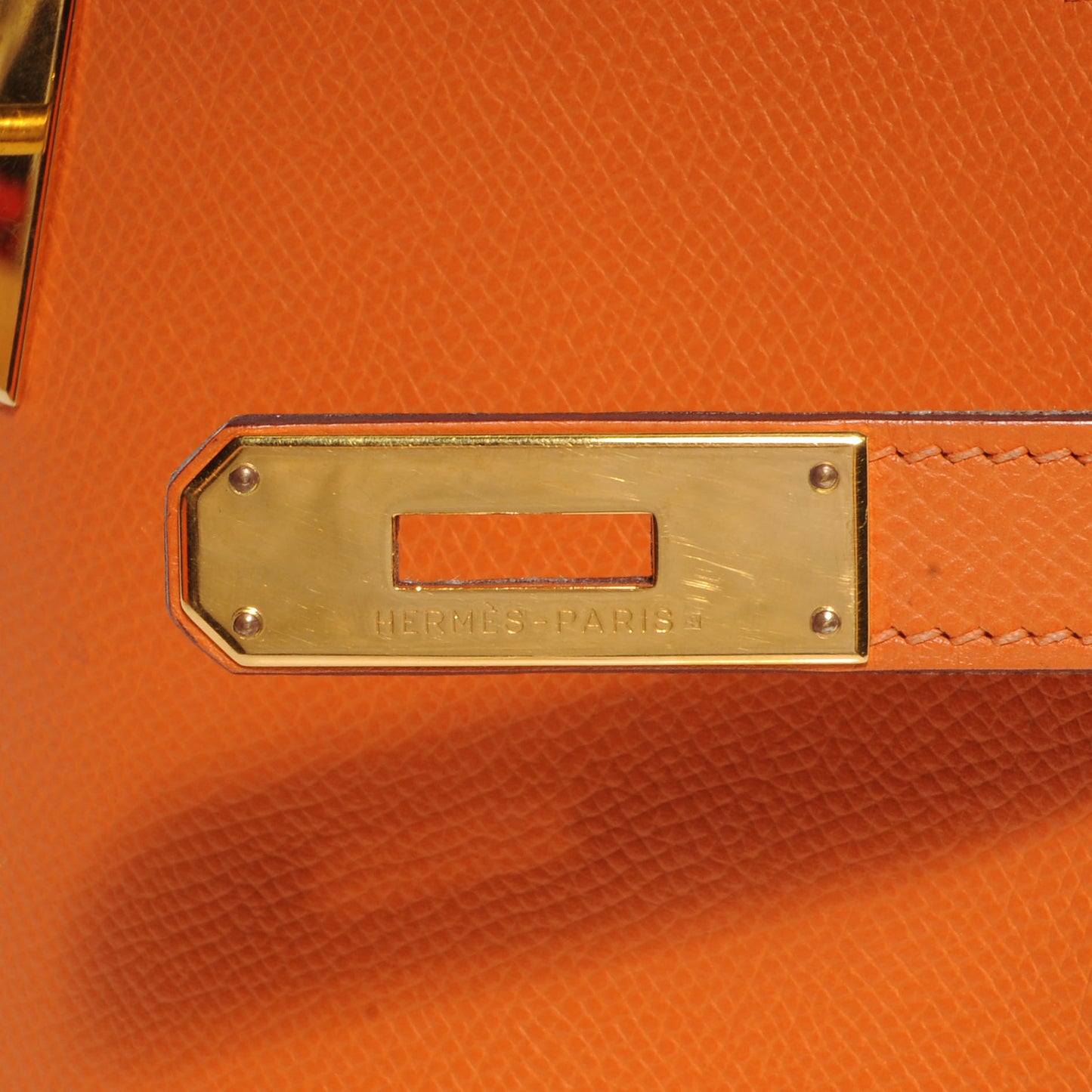 Epsom Kelly Retourne 28 Orange