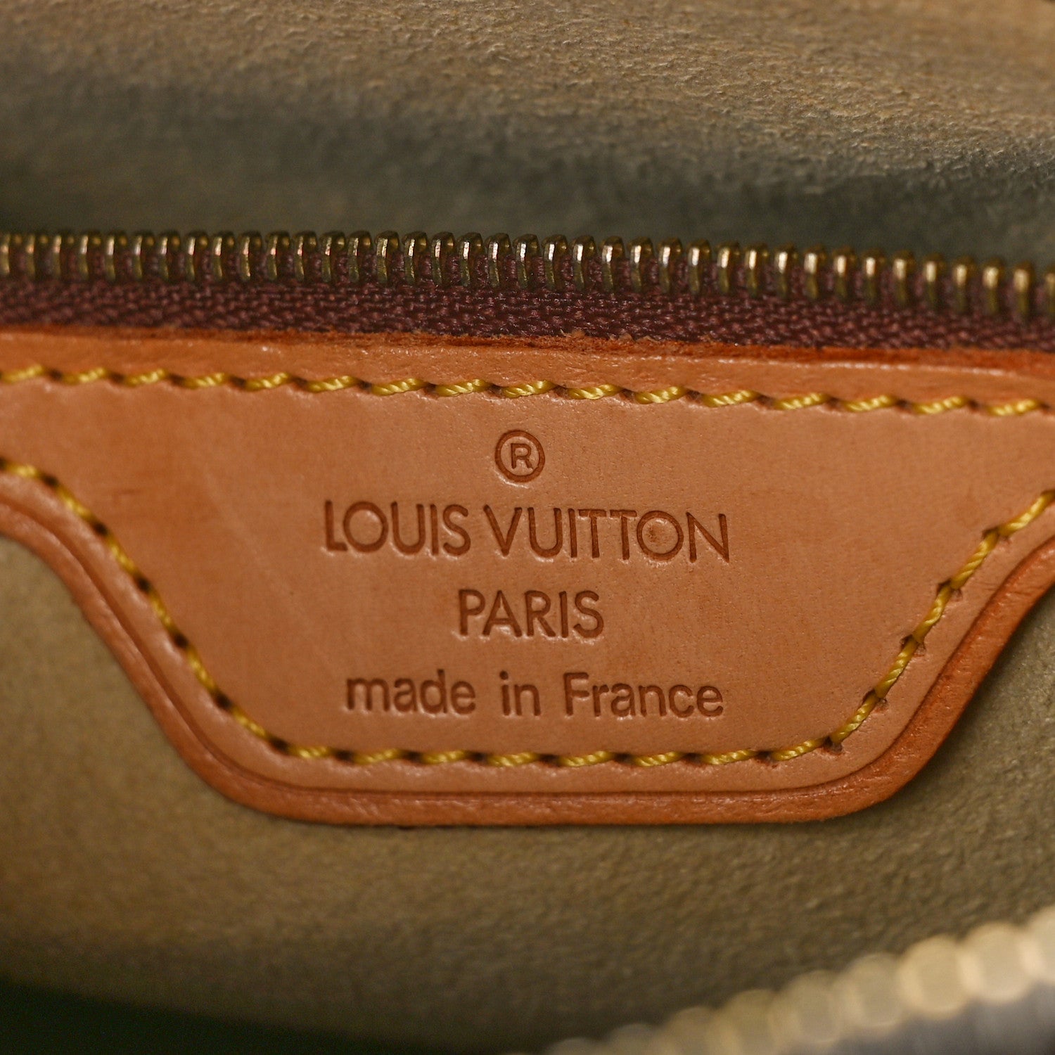 Louis Vuitton Monogram Looping MM 6 of 8