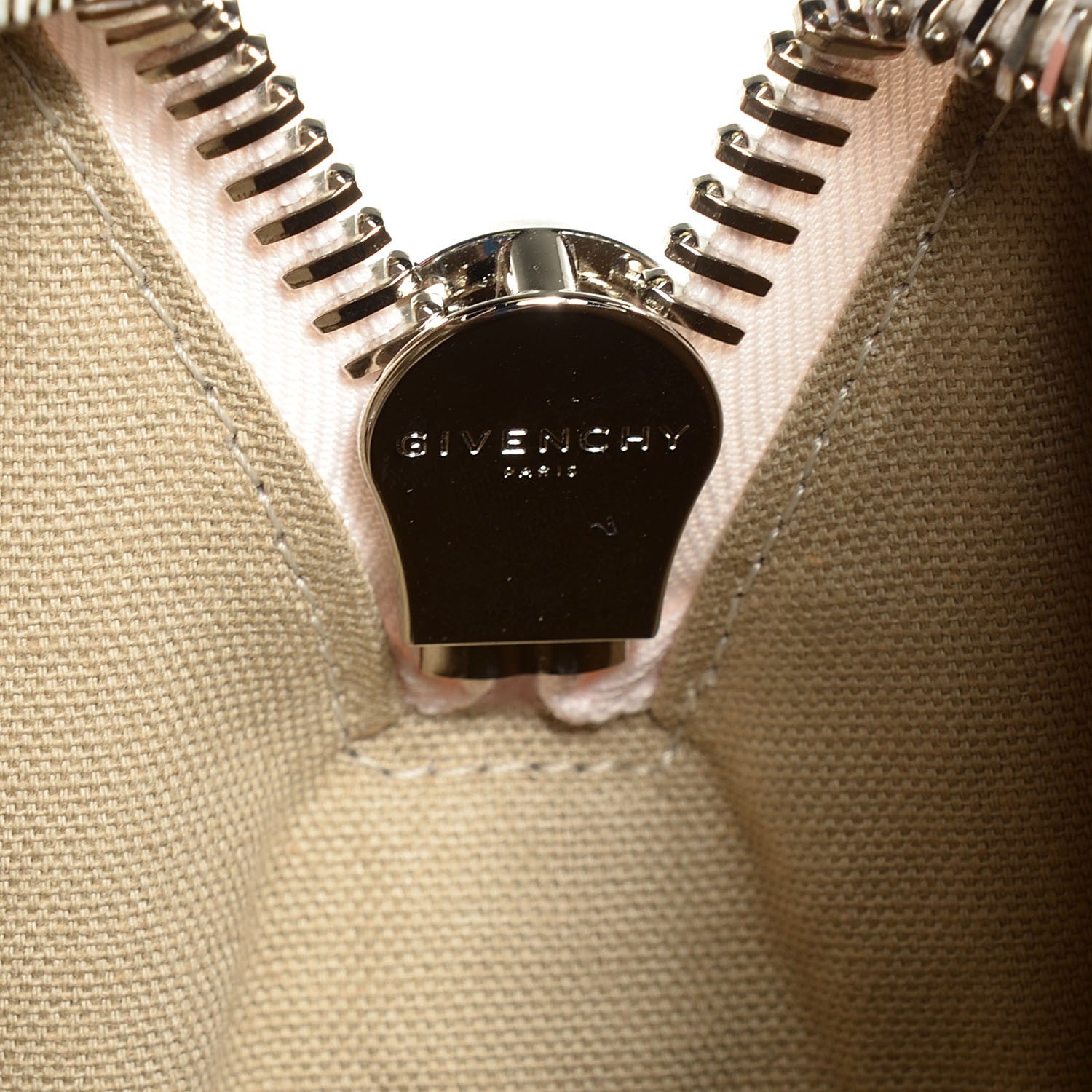 Givenchy Sugar Goatskin Small Antigona Navy 25 of 30