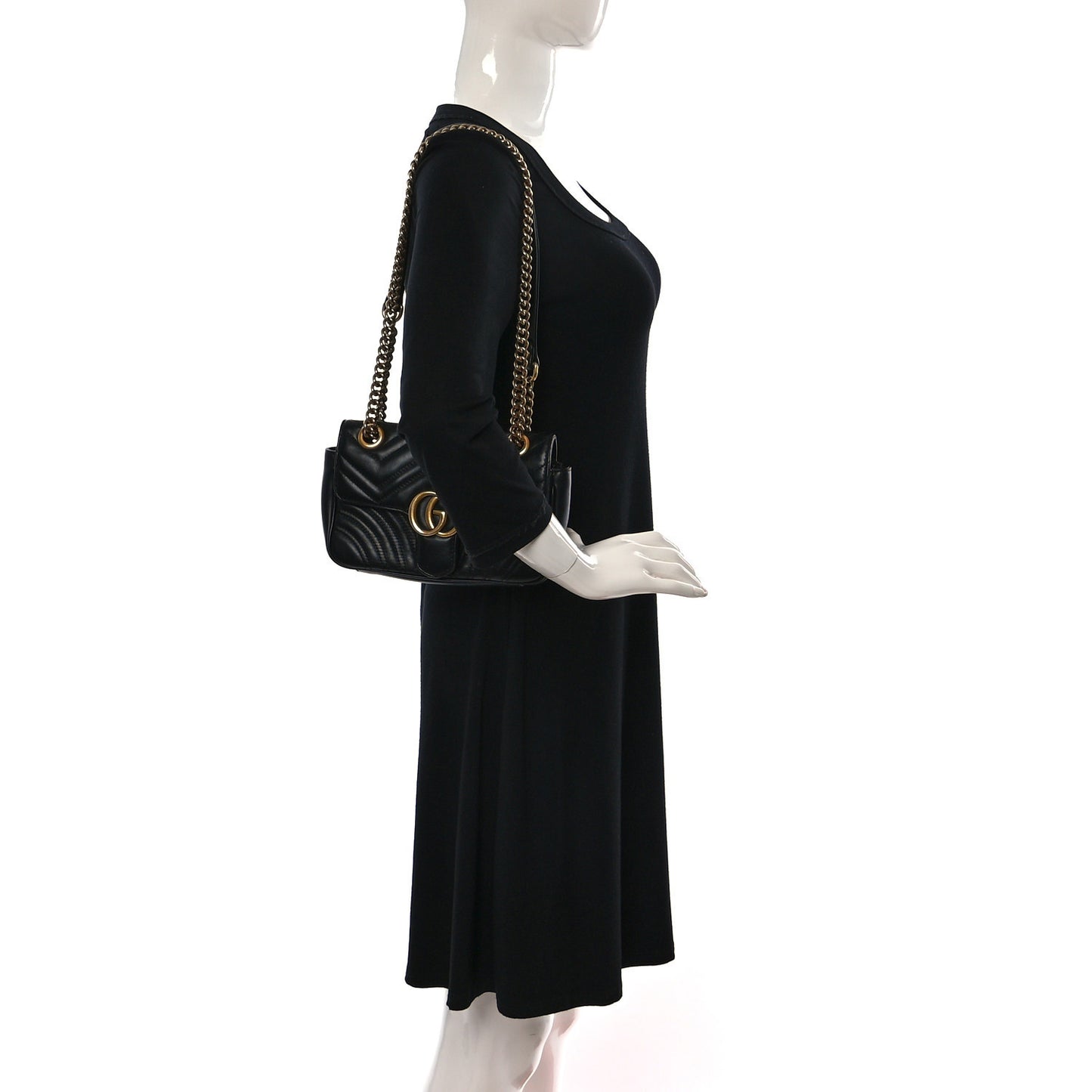 Calfskin Matelasse Medium GG Marmont Shoulder Bag Black