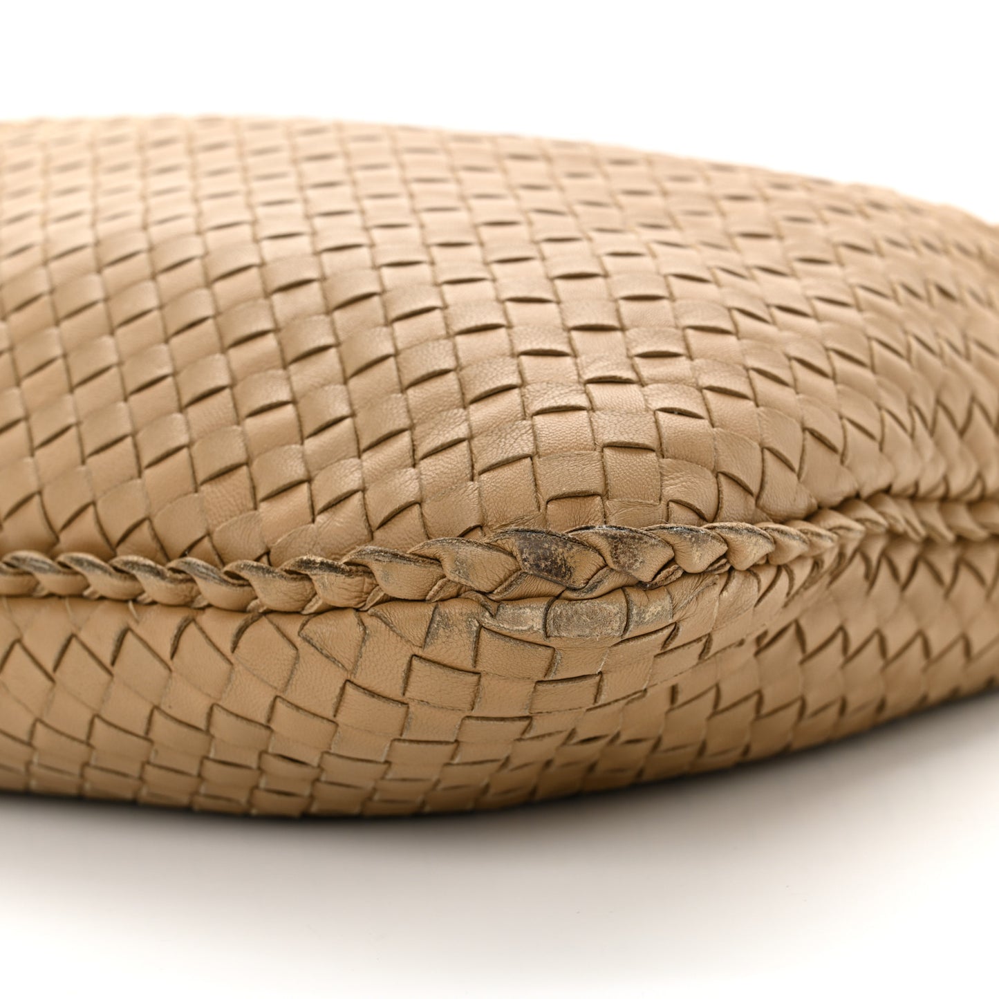 Nappa Intrecciato Medium Veneta Hobo Noce