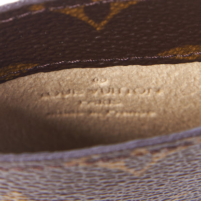 Louis Vuitton Monogram Sunglasses Case 7 of 7