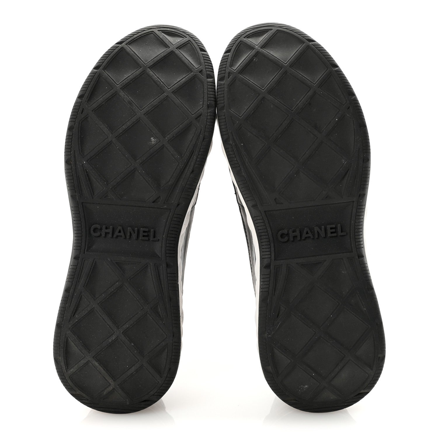 Chanel Velvet Calfskin Mixed Fibers CC Sneakers 37 Black 6 of 10