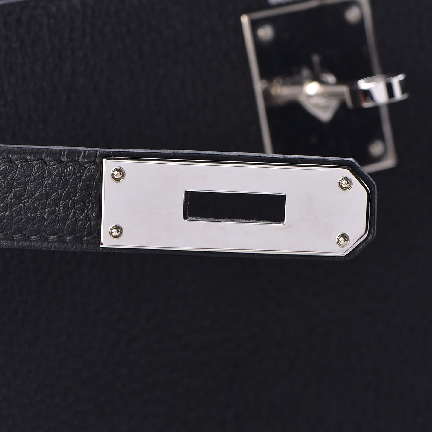 Togo Kelly Retourne 28 Black