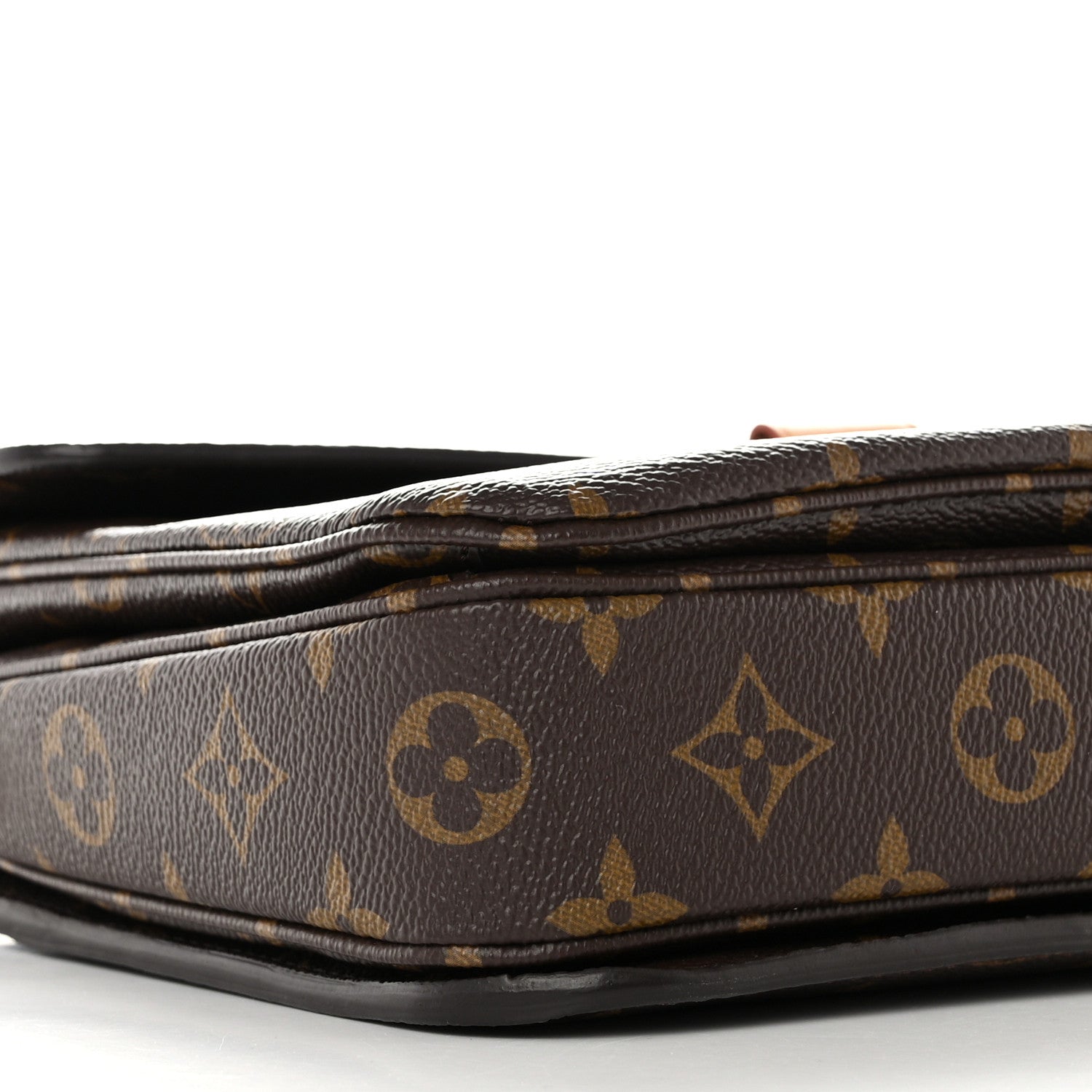 Louis Vuitton Monogram Pochette Metis 8 of 11