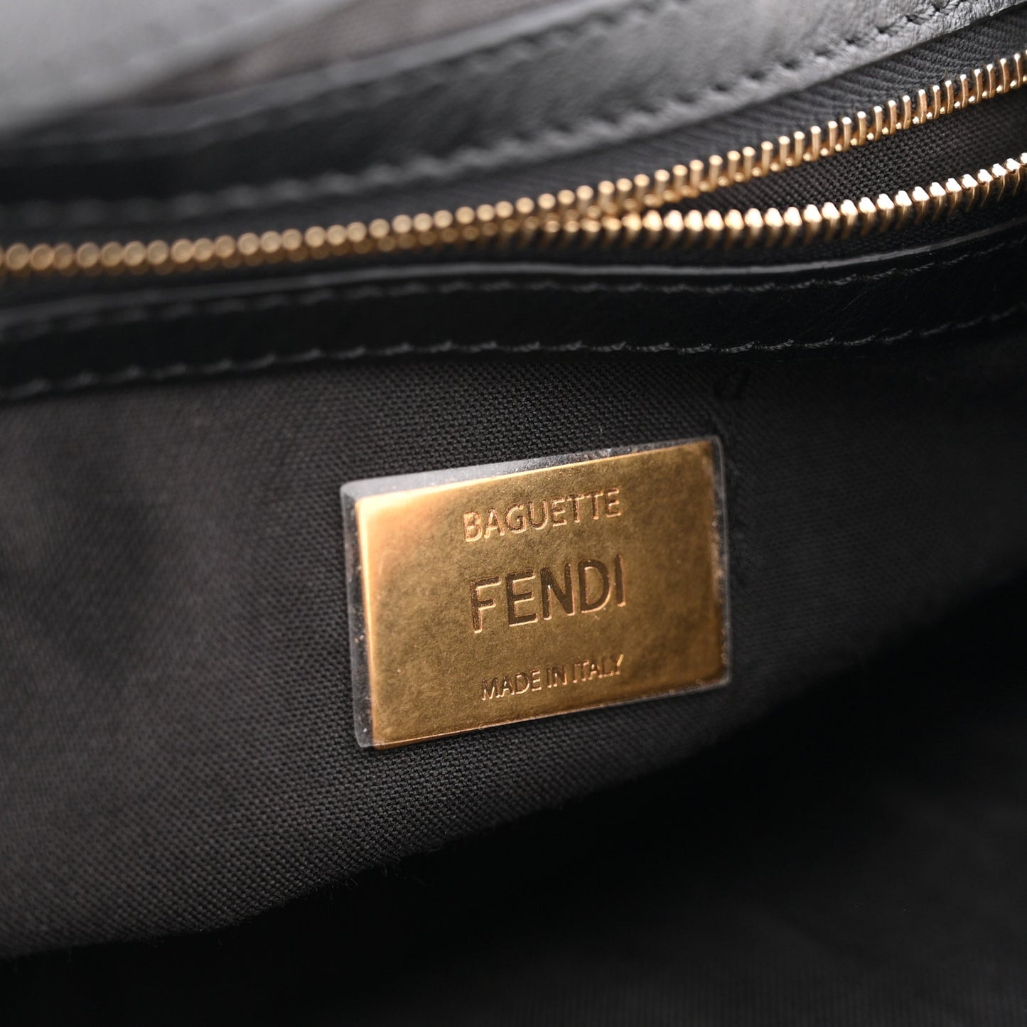Shearling Vitello Dolce Macro FF 1974 Baguette Tobacco Black