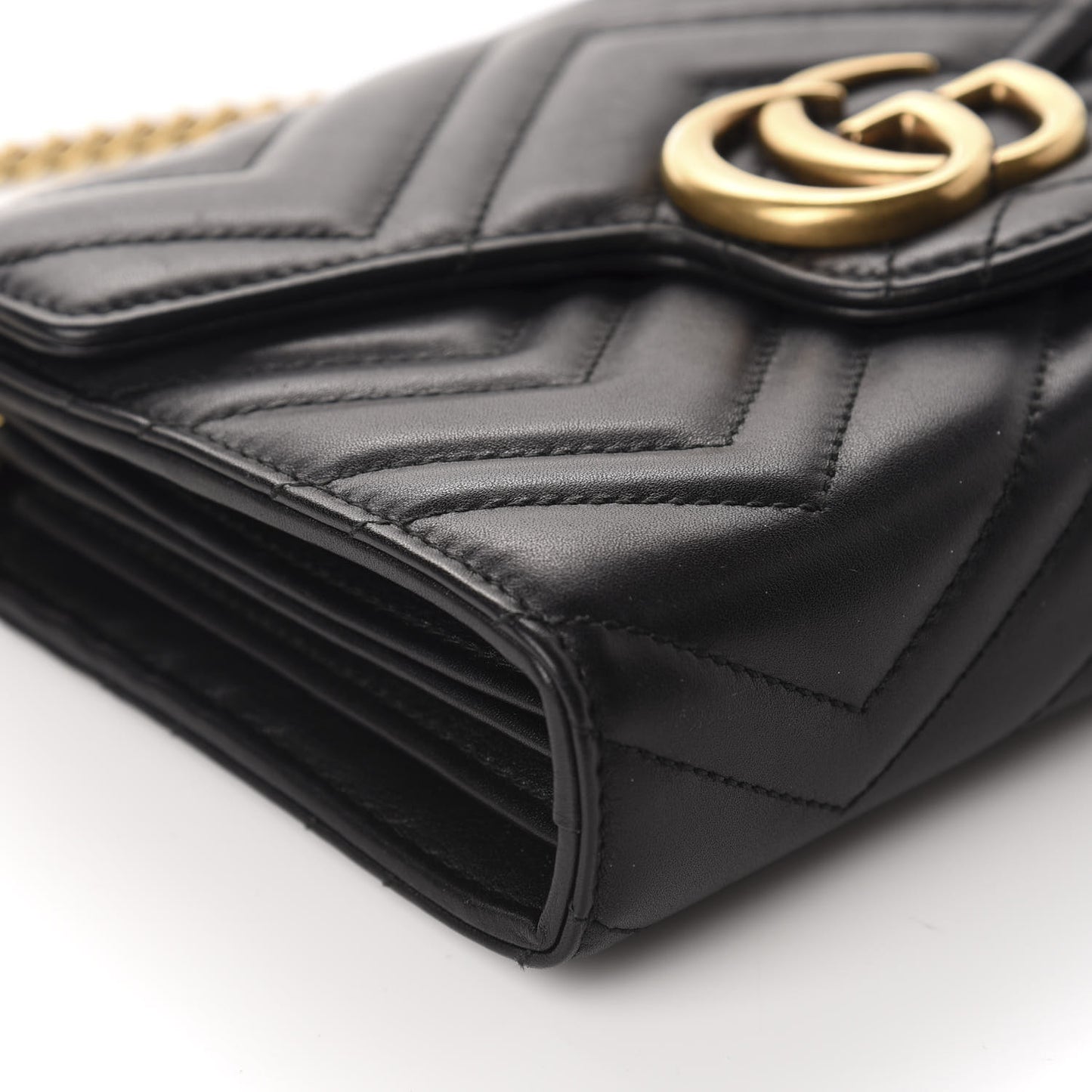 Calfskin Matelasse GG Marmont Chain Wallet Black