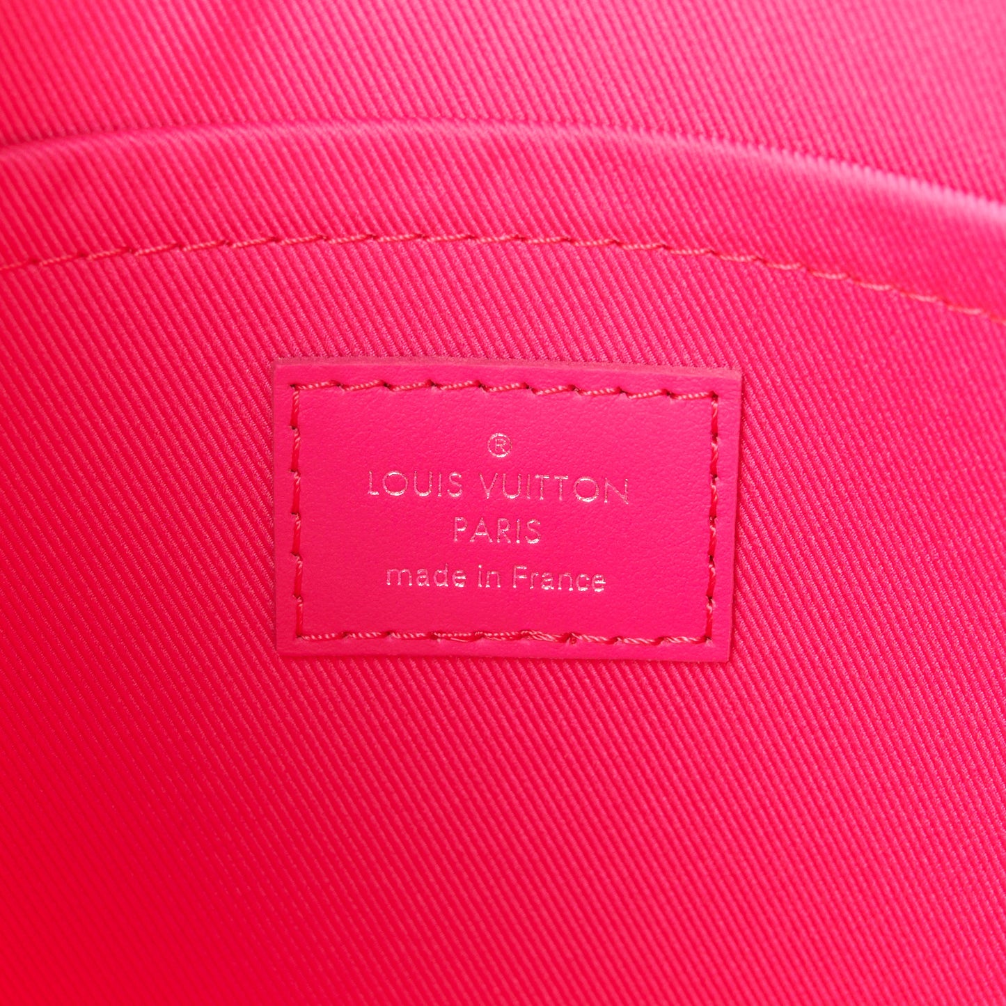 Monogram Macassar Pochette Voyage MM Fuchsia