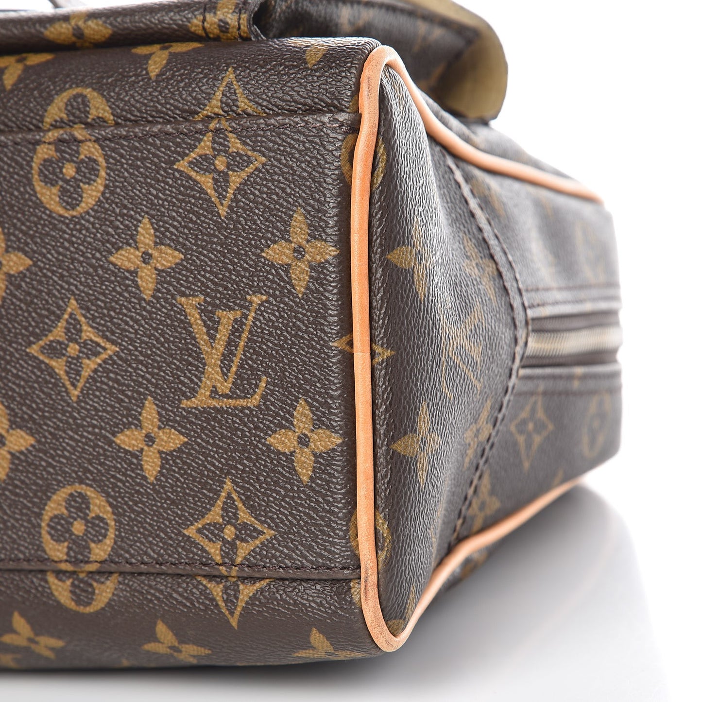 Monogram Manhattan GM