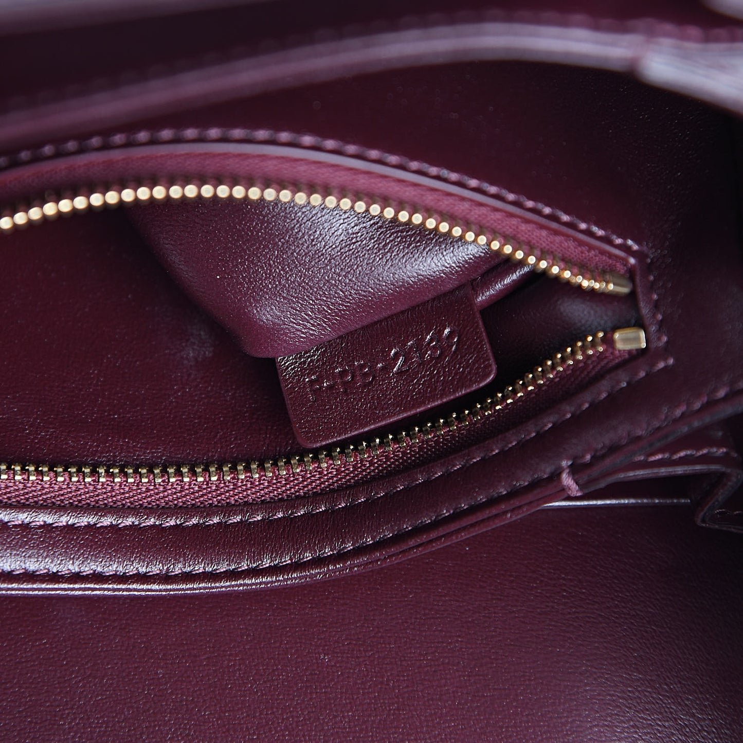 Shiny Calfskin Medium Triomphe Burgundy