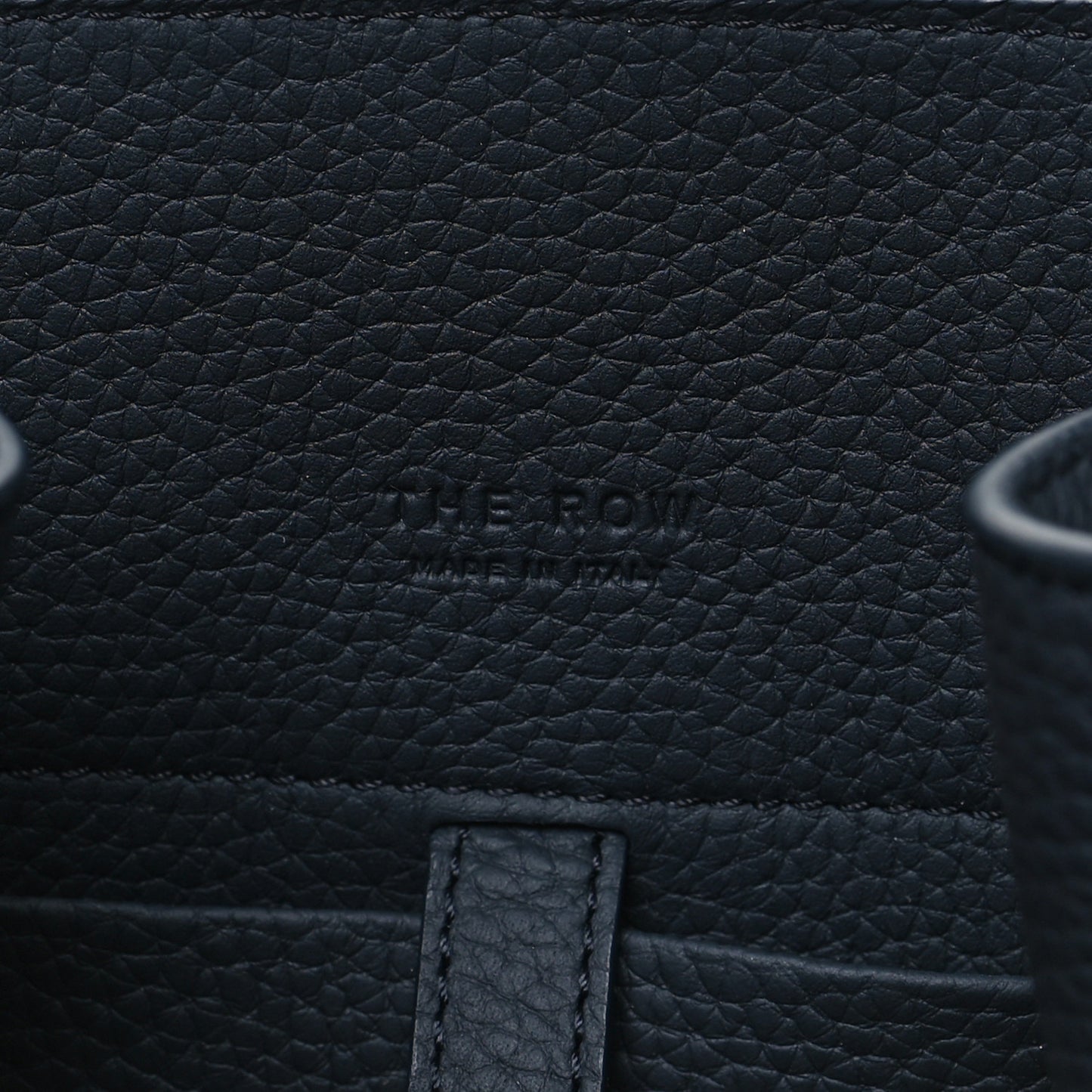 Grained Calfskin Soft Margaux 10 Dark Navy
