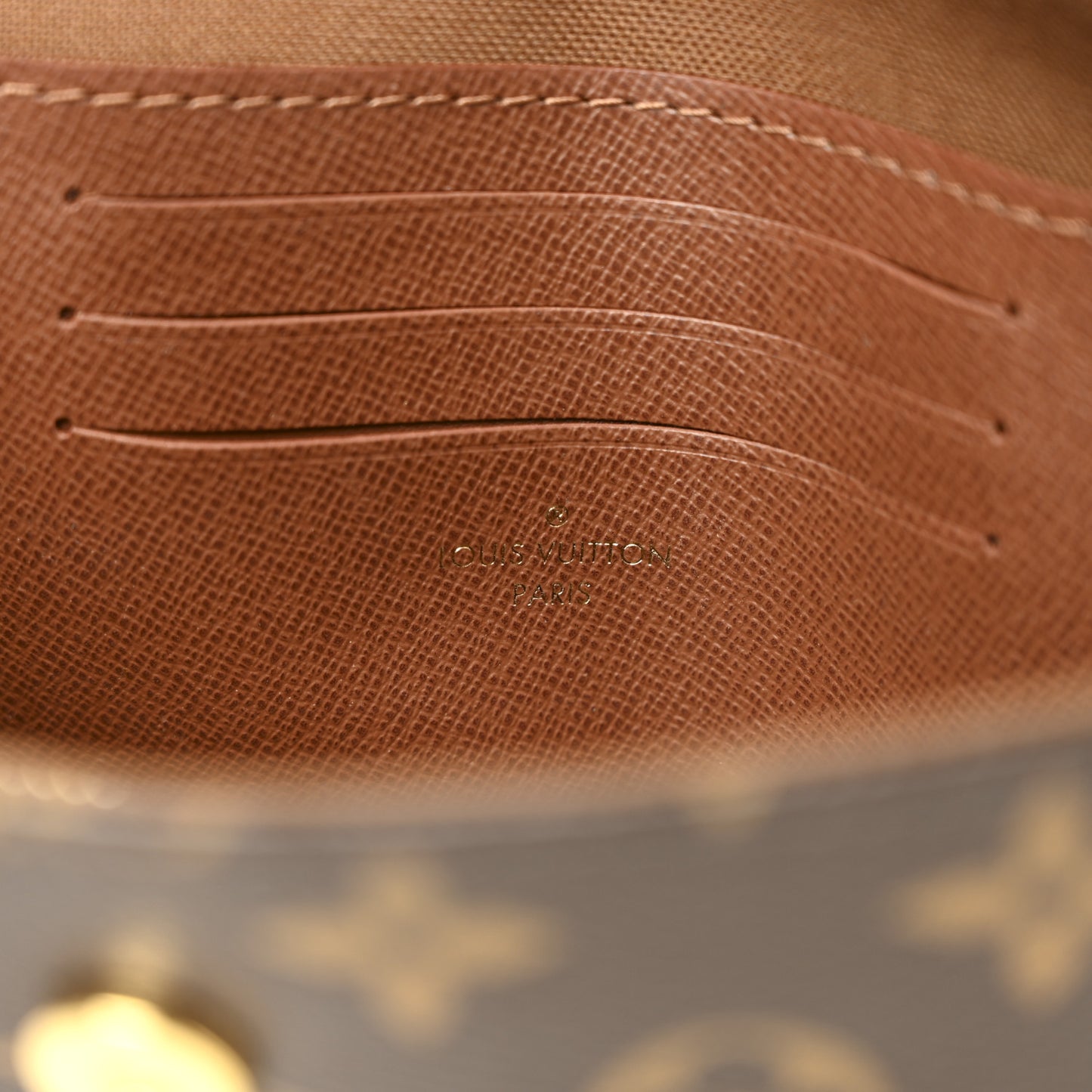 Monogram Ivy Wallet On Chain