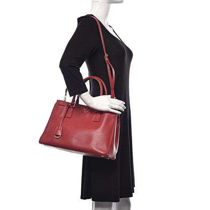 Prada Saffiano Lux Medium Tote Fuoco 2 of 20