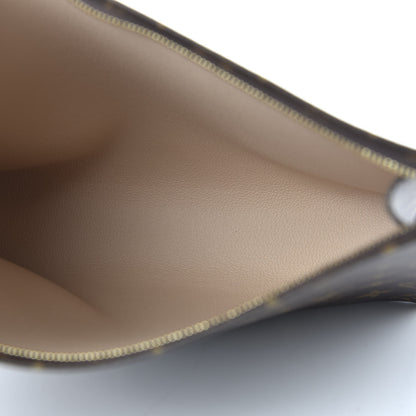 Louis Vuitton Monogram Toiletry Pouch 26 5 of 10