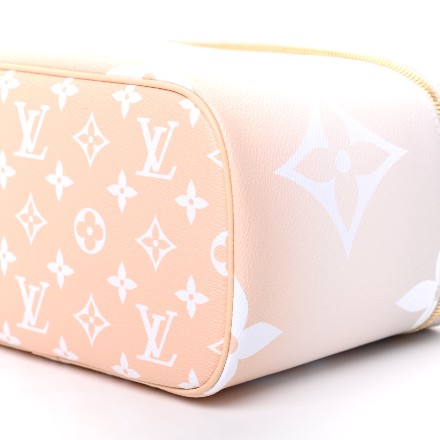 Louis Vuitton Monogram Giant By The Pool Nice BB Brume 8 of 8