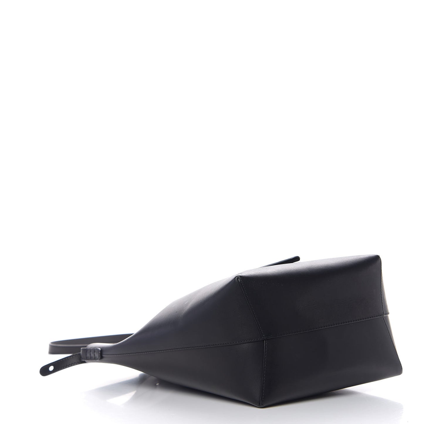 Vegetable Tanned Calfskin Bucket Bag Black Ballerina