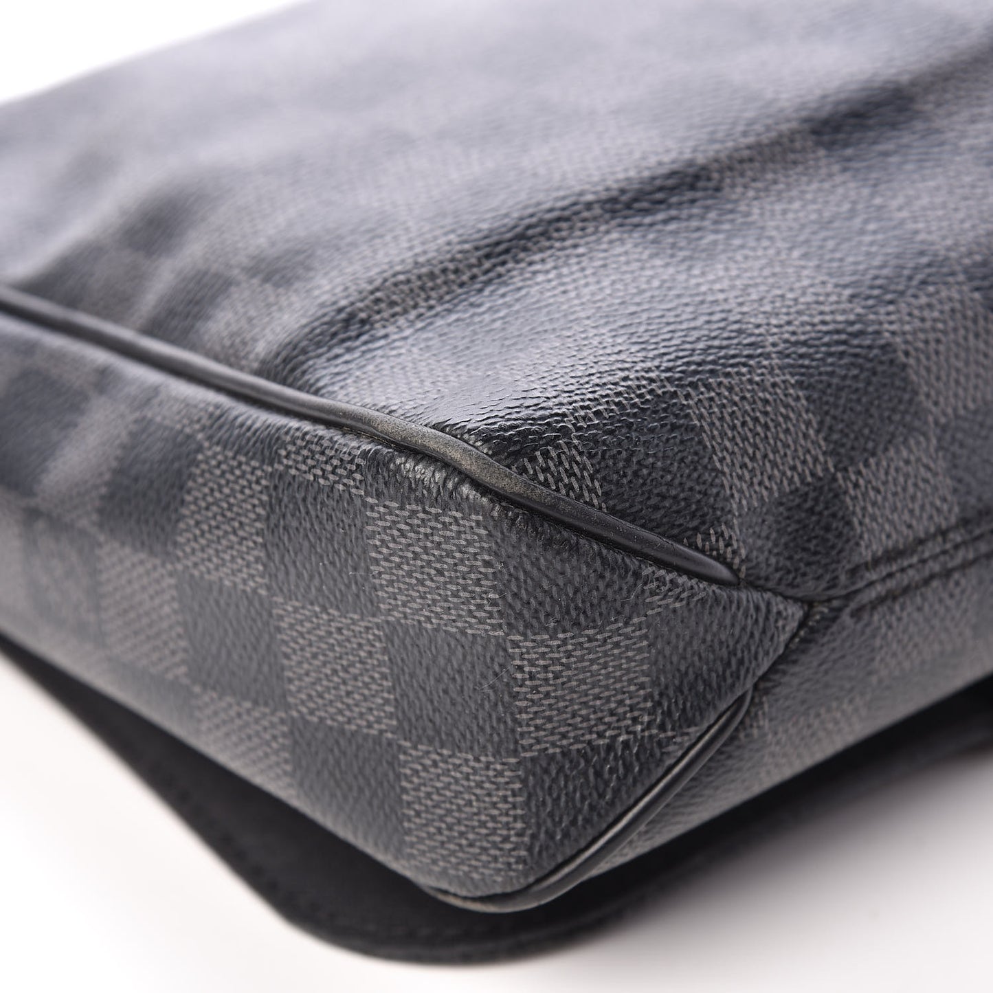 Damier Graphite District PM