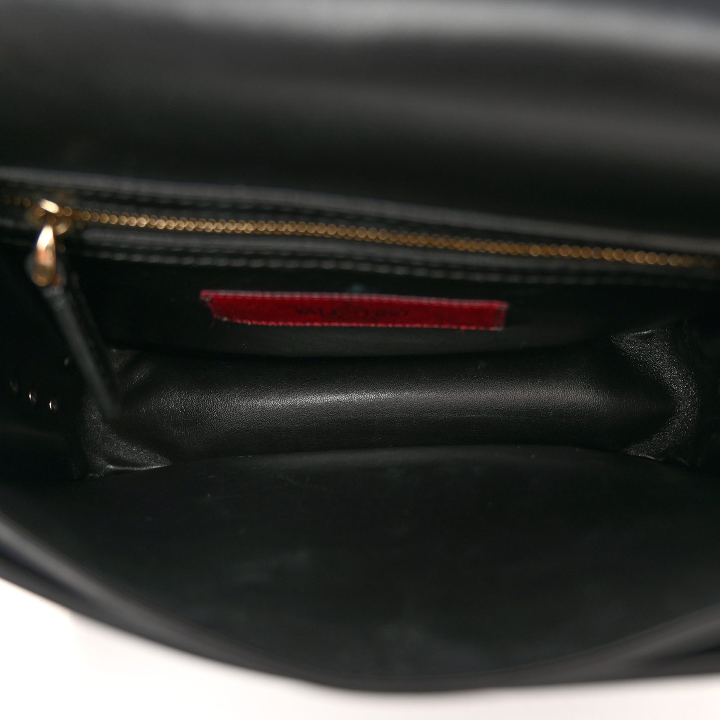 Vitello Rockstud Shoulder Flap Messenger Bag Black