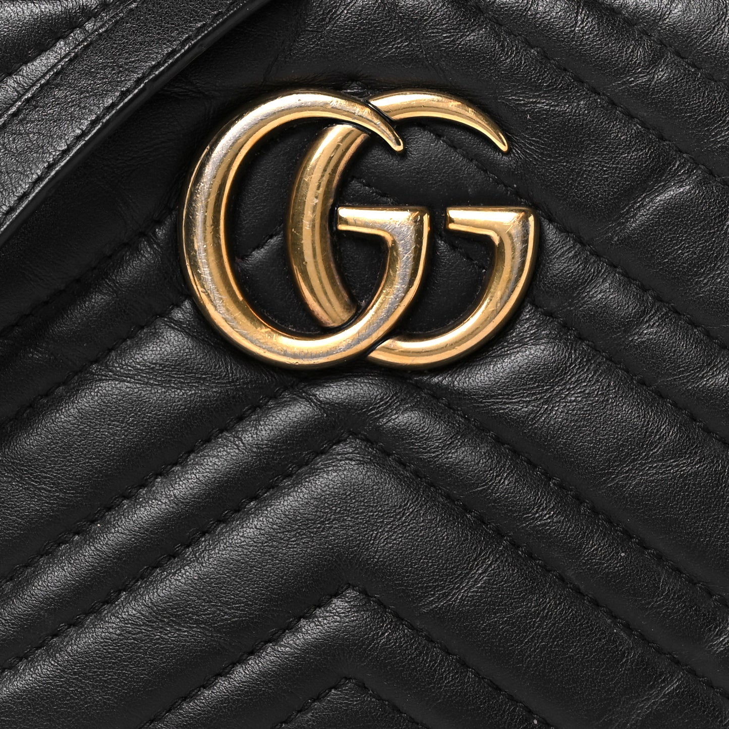 Calfskin Matelasse Small GG Marmont Chain Shoulder Bag Black