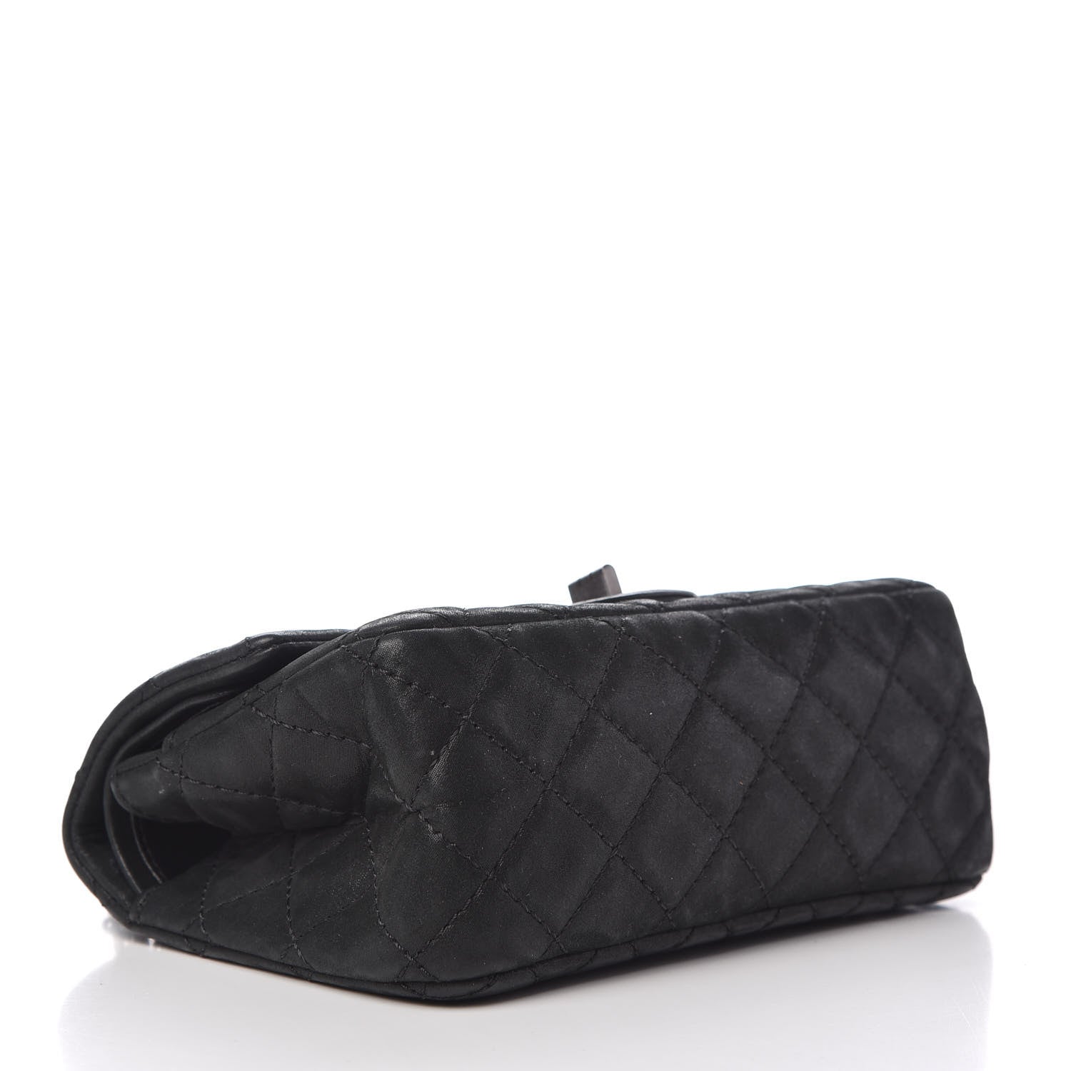 Chanel Iridescent Calfskin Quilted 2.55 Reissue 224 Flap Black 4 of 10