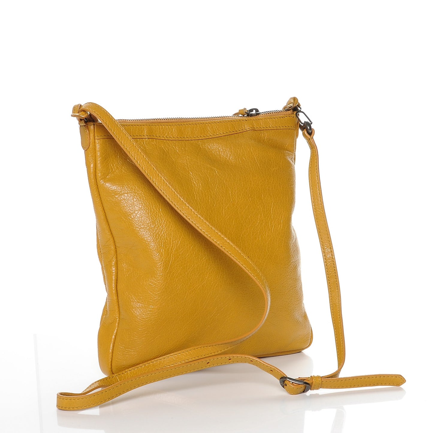 Agneau Classic Hardware Flat Crossbody Jaune Moutarde
