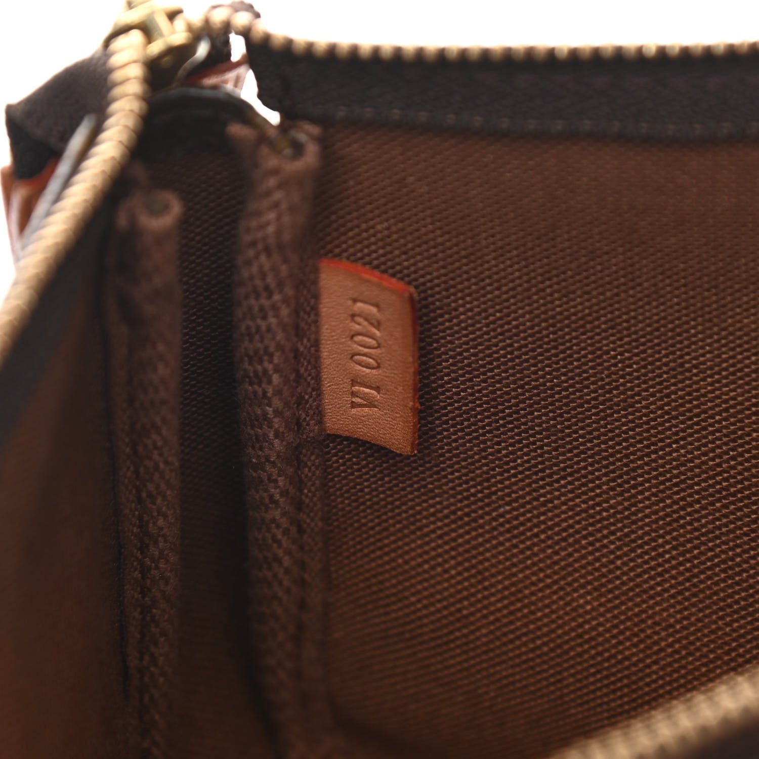 Louis Vuitton Monogram Pochette Accessories 6 of 11