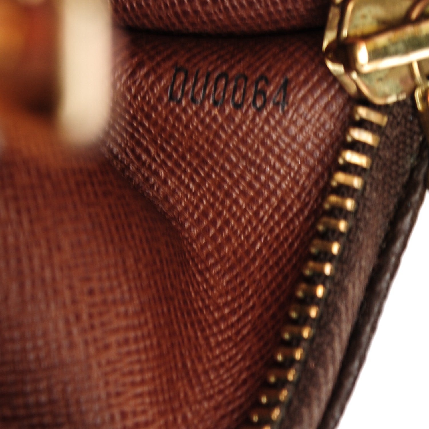 Louis Vuitton Monogram Papillon 19 14 of 14