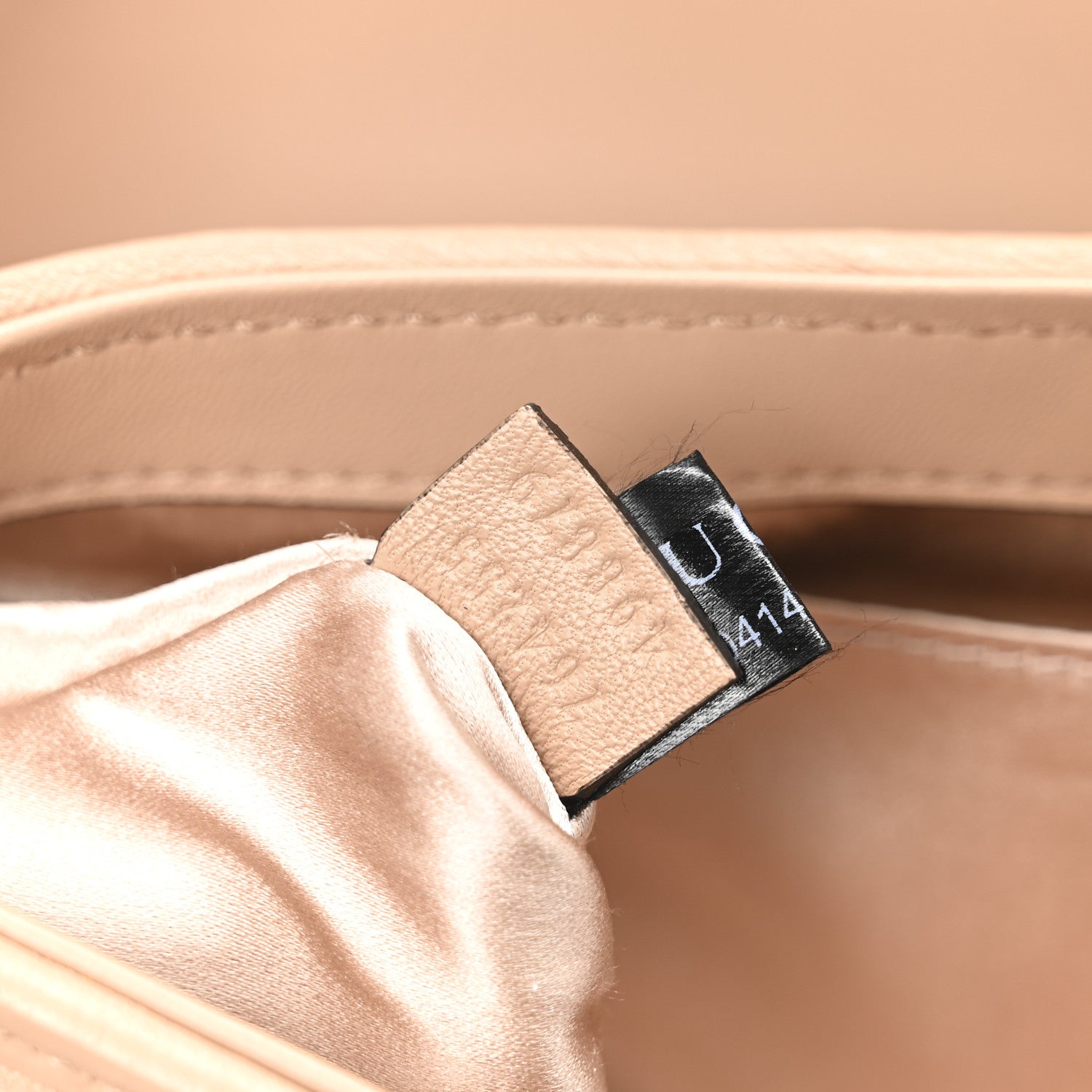 Gucci Nappa Vertical Matelasse Medium Maxi Horsebit Chain Shoulder Bag Rose Beige 7 of 10