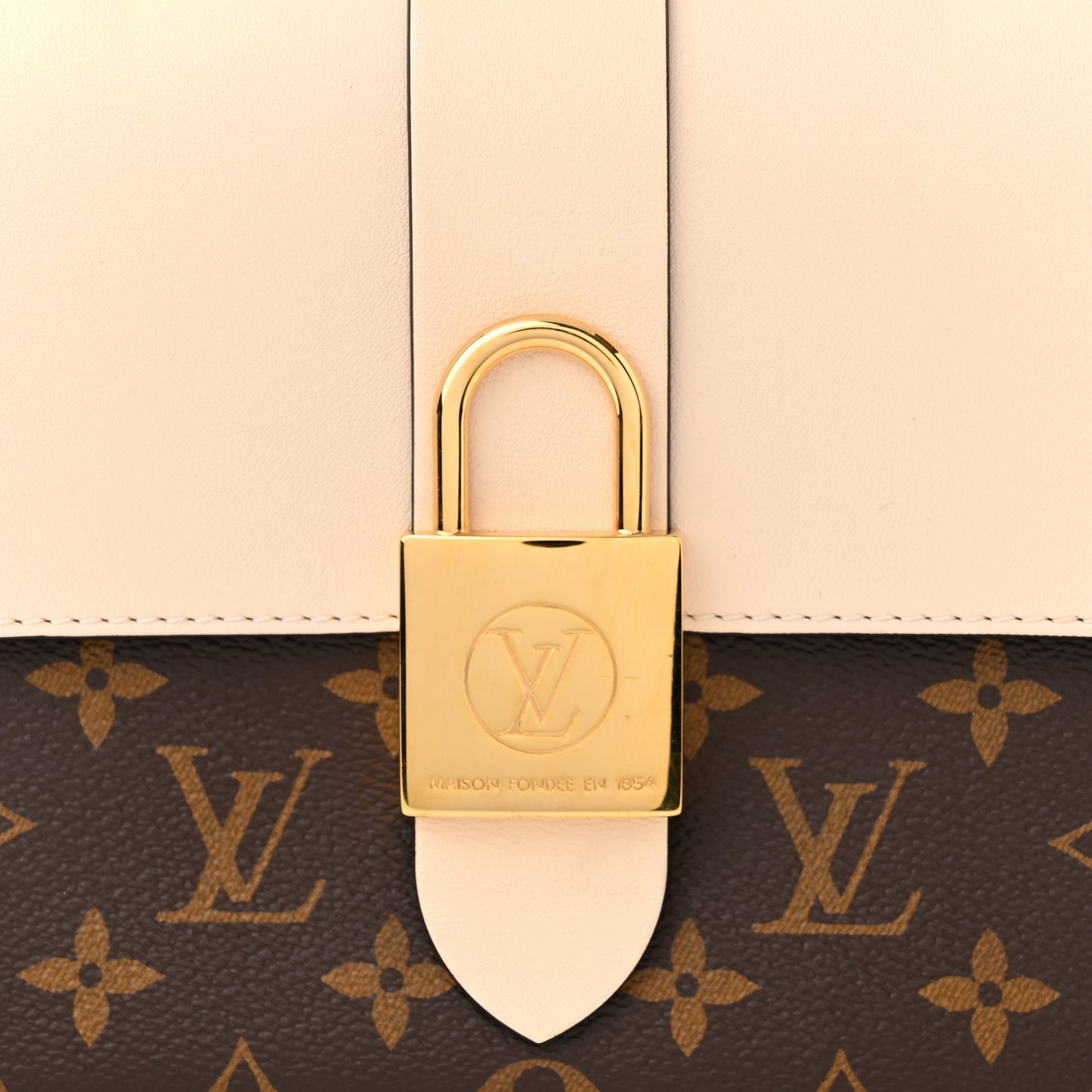 Monogram Locky BB Creme