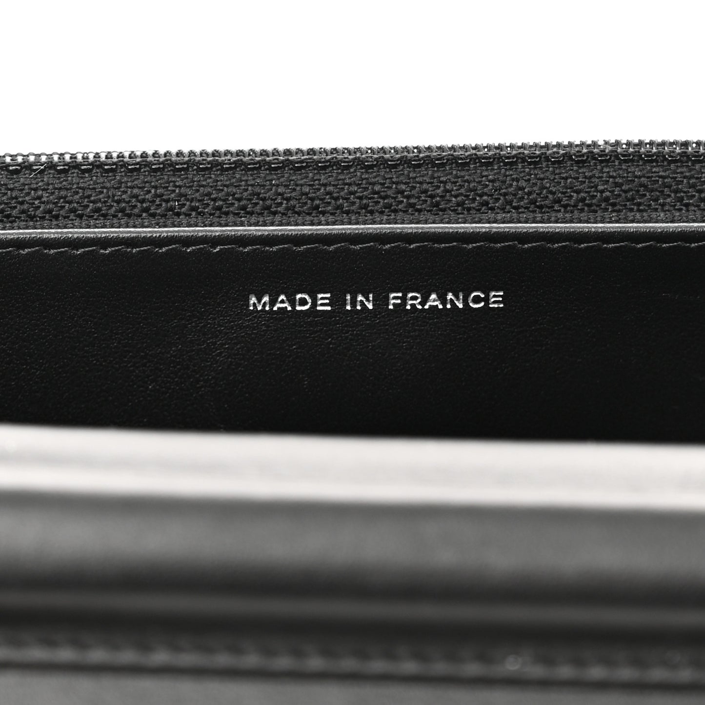 Caviar Quilted Boy Wallet On Chain WOC Black