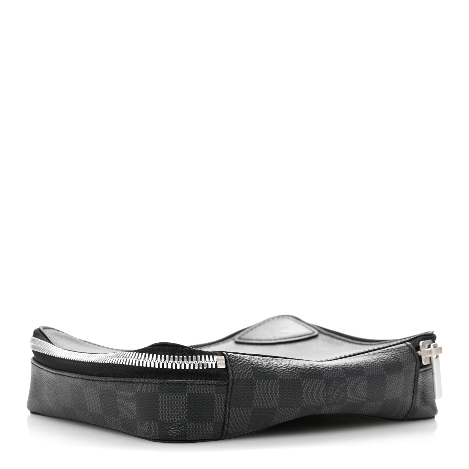 Louis Vuitton Damier Graphite Horizon Accessories Pouch 3 of 8