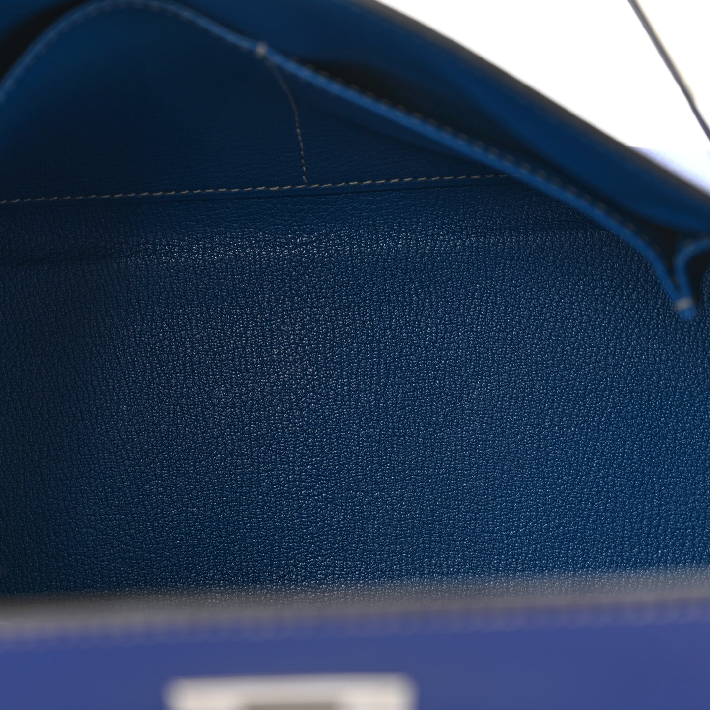 Epsom Candy Kelly Retourne 28 Bleu Electrique Mykonos